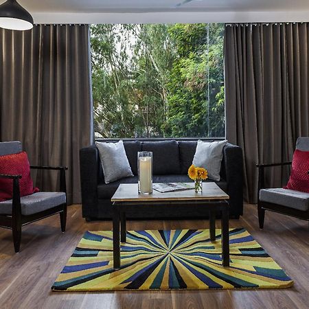 Townhouse Mumfordganj - High Court Prayagraj Hotell Exteriör bild