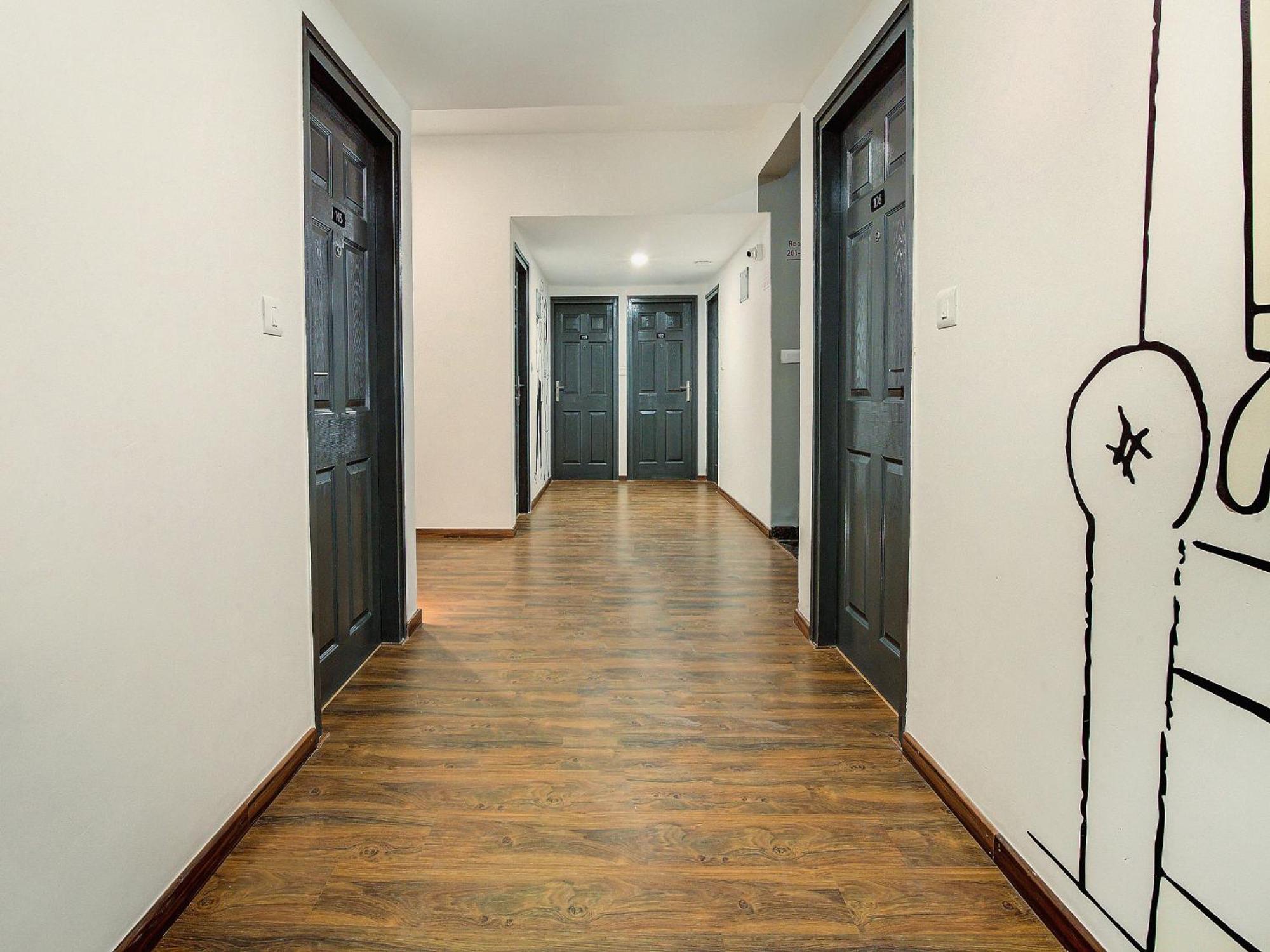 Townhouse Mumfordganj - High Court Prayagraj Hotell Exteriör bild