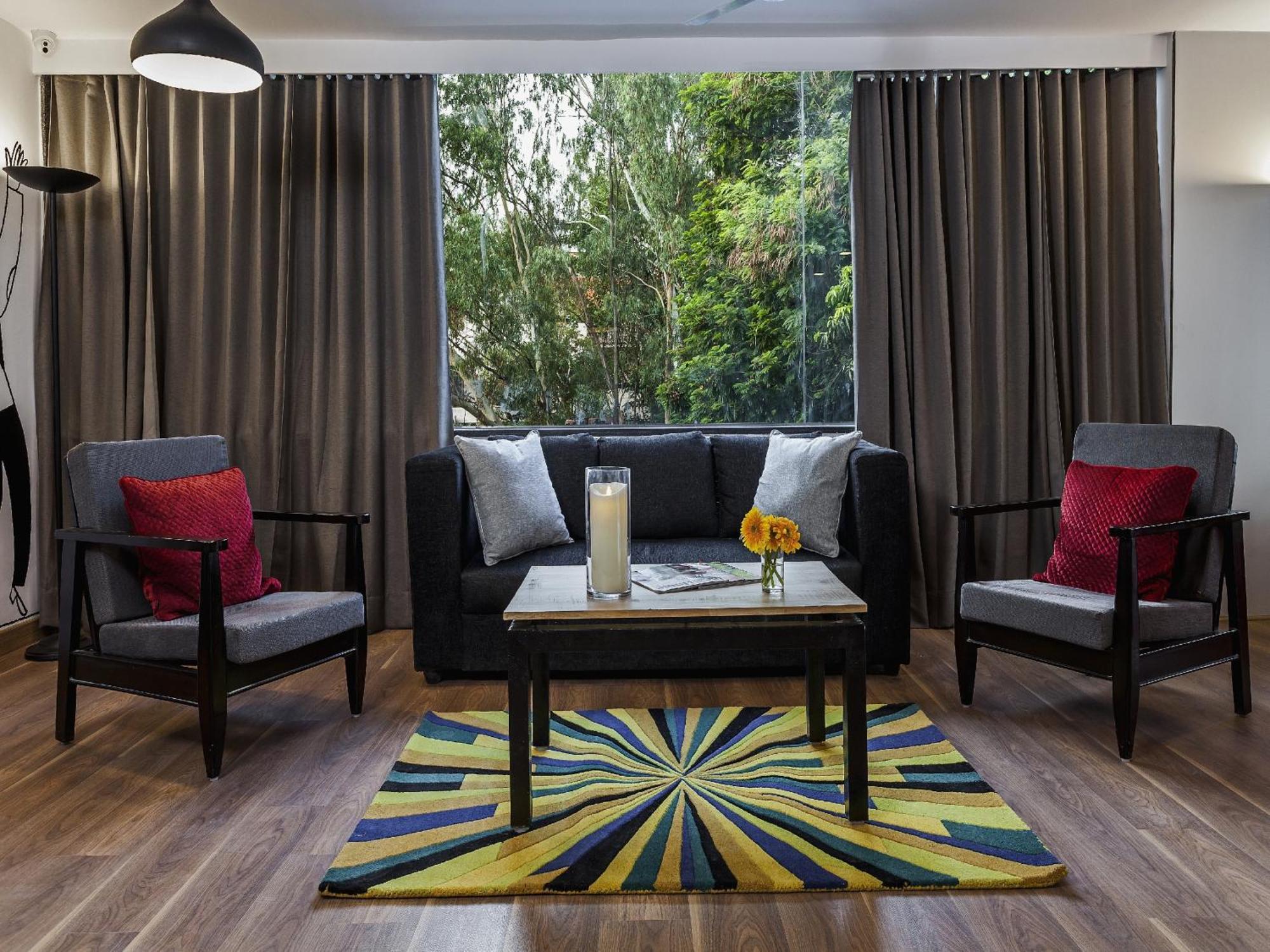 Townhouse Mumfordganj - High Court Prayagraj Hotell Exteriör bild